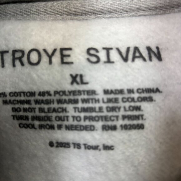 Troye Sivan One Of Your Girls Everybody Loves You Baby Zip-Up Hoodie XL - Picture 4 of 4